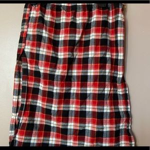 women’s plaid skirt